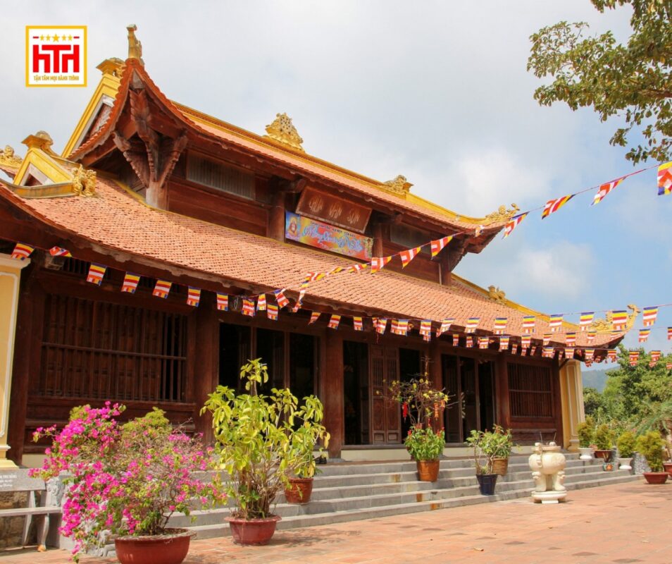 CÔNG TY TNHH HÀNH TRÌNH HAY TRAVEL