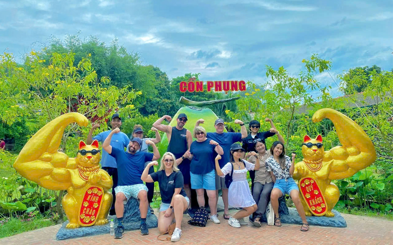 TOUR MEKONG CỒN THỚI SƠN - CỒN PHỤNG TOUR MEKONG CỒN THỚI SƠN - CỒN PHỤNG