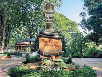 (MN) 9.  TRẠI RẮN ĐỒNG TÂM – TTC MEKONG AQUA PARK SIÊU THỊ GO